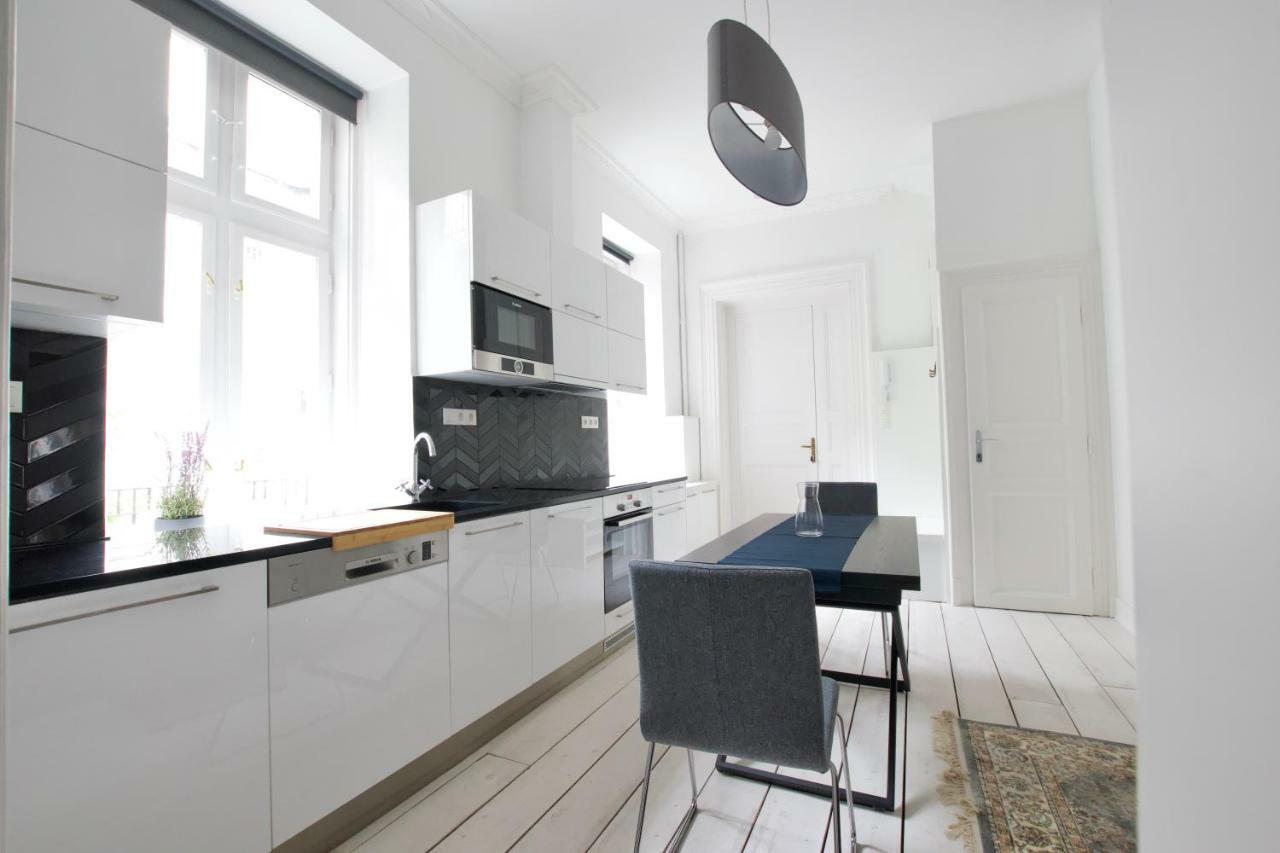 Luxury Apartment By Hi5 - Oktober 6 Street Βουδαπέστη Εξωτερικό φωτογραφία