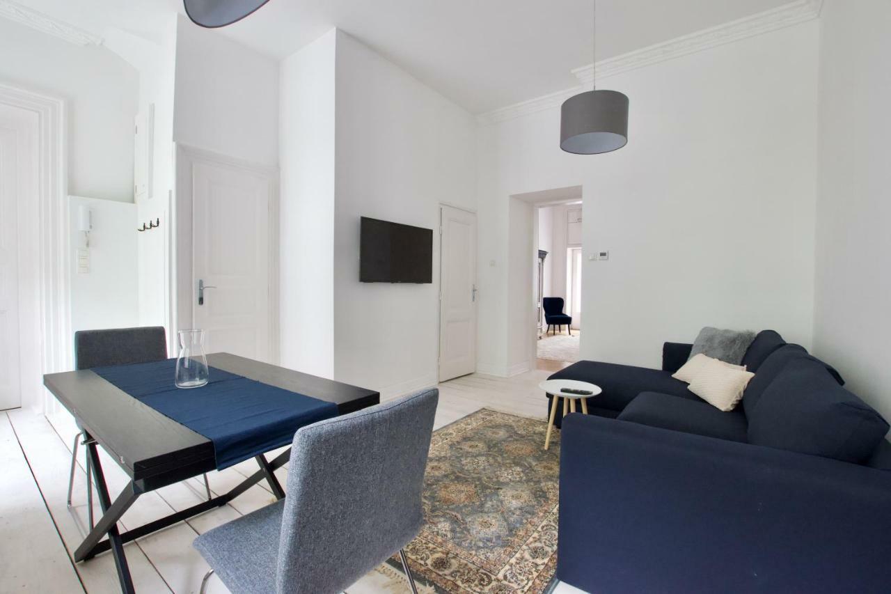 Luxury Apartment By Hi5 - Oktober 6 Street Βουδαπέστη Εξωτερικό φωτογραφία