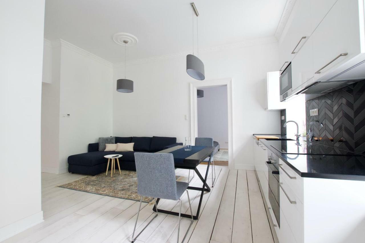Luxury Apartment By Hi5 - Oktober 6 Street Βουδαπέστη Εξωτερικό φωτογραφία